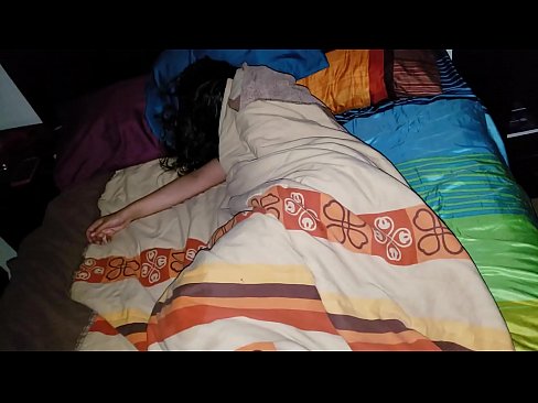 ❤️ Hoʻopiʻi ʻo Stepson i kona makuahine ʻōpio ʻoiai ʻo ia e hiamoe ana. Anal video ma haw.hentaisaturn.ru ☑